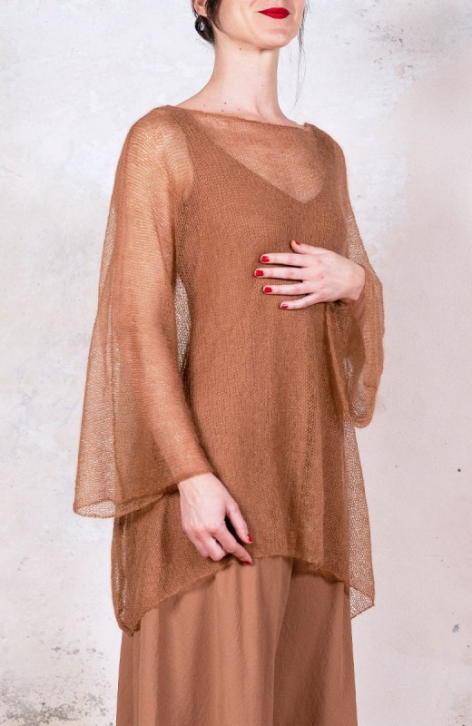 OVER POETICAL SWEATER -...