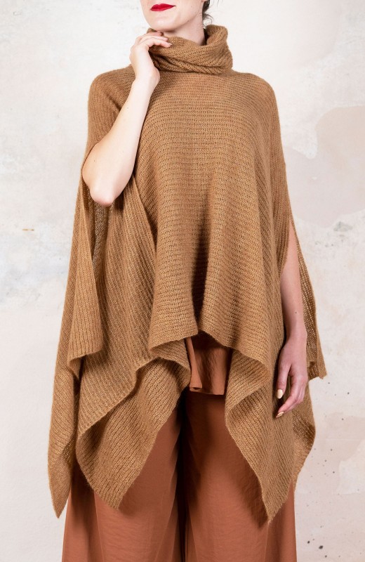 STRATOSFERICO PONCHO -...