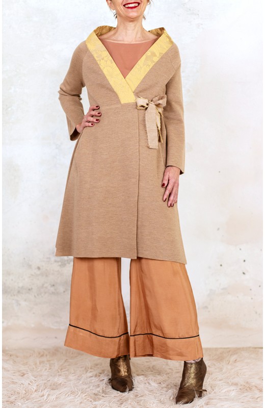 INDOVENEXIAN COAT - Skin